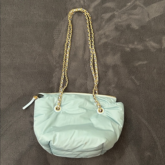 Tory Burch Light Green Shoulder Bag with Gold Chain - Picture 3 of 7